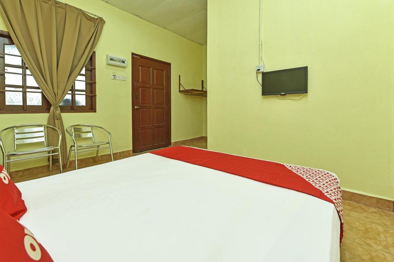 Collection O 90622 Sehijau Cenang Hotel Пантай Ченанг Екстериор снимка